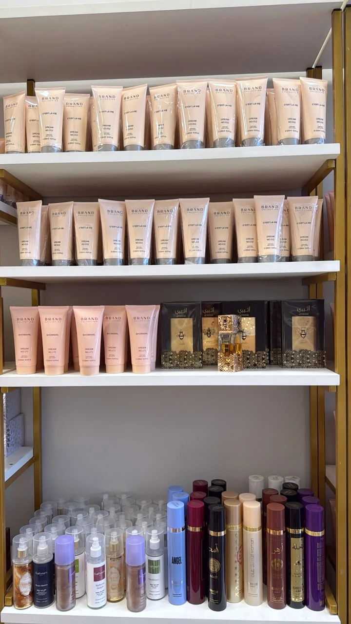 Estoque de perfumaria importada da Atual Perfumaria